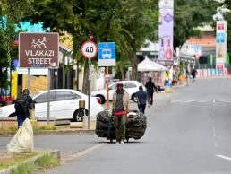 Full Day Pretoria, Johannesburg, Apartheid Museum And Soweto Tour